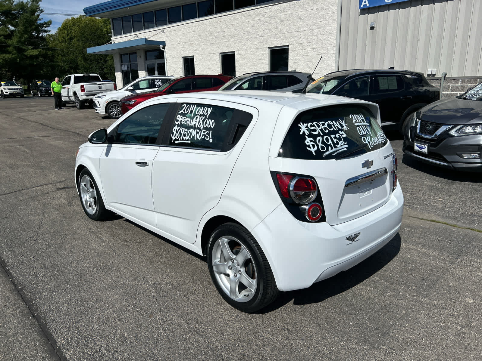 Used 2014 Chevrolet Sonic LTZ FWD image 5