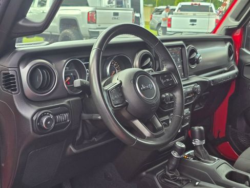 Used 2022 Jeep Wrangler Unlimited Sport AWD/4WD image 14