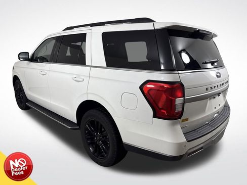 Used 2023 Ford Expedition XLT image 6
