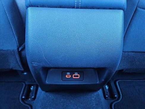 Used 2024 Nissan Altima 2.5 SV image 16