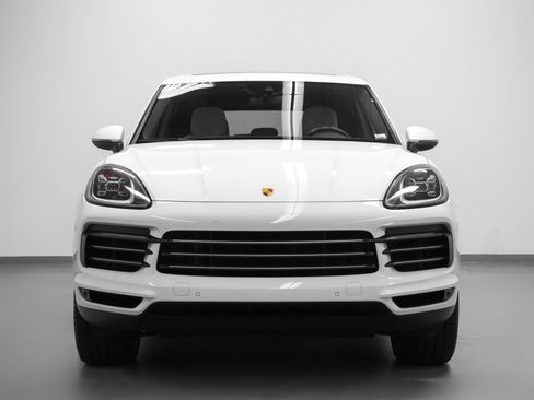 Certified 2023 Porsche Cayenne AWD/4WD image 8