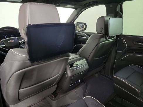 Certified 2023 Cadillac Escalade ESV Sport w/ LPO, ONYX Package image 14