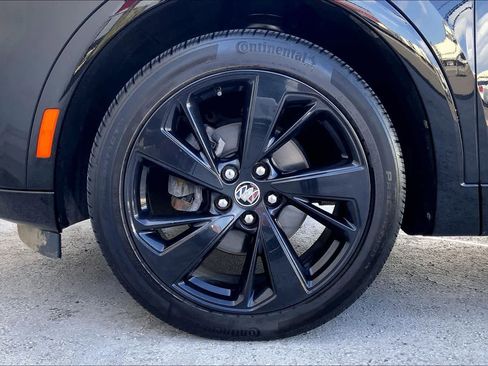 Used 2023 Buick Envision Essence w/ Technology Package I AWD/4WD image 16