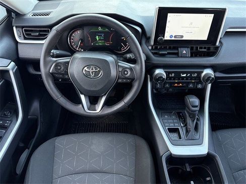 Used 2024 Toyota RAV4 XLE w/ Convenience Package image 12