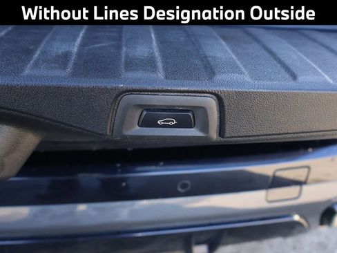 Used 2023 BMW X5 xDrive40i w/ M Sport Package image 21