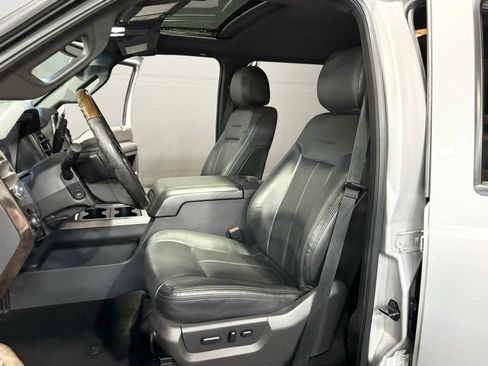 Used 2014 Ford F250 Platinum w/ FX4 Off-Road Package image 18