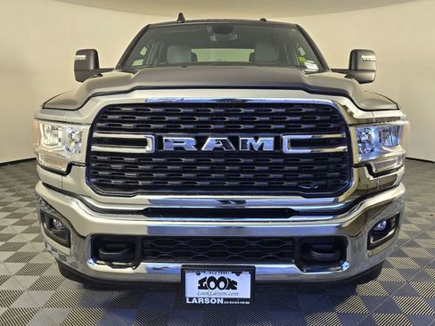 Used 2024 RAM 2500 Big Horn image 8