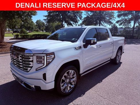 Used 2024 GMC Sierra 1500 Denali w/ Denali Reserve Package AWD/4WD image 3