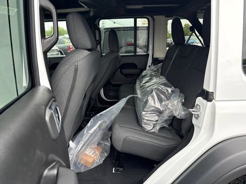 New 2026 Jeep Wrangler Unlimited Sport AWD/4WD image 20
