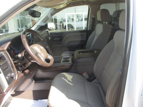 Used 2018 Chevrolet Silverado 1500 LT w/ Texas Edition image 4