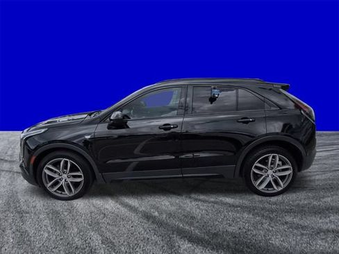 Used 2019 Cadillac XT4 Sport w/ Cold Weather Package FWD image 7
