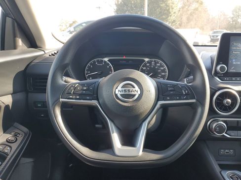 Used 2023 Nissan Sentra SV image 25