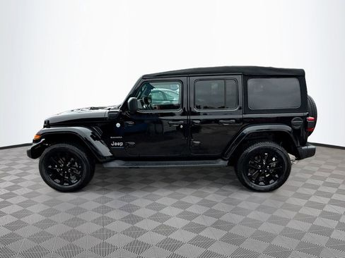 Used 2023 Jeep Wrangler Unlimited Sahara w/ Cold Weather Group image 9