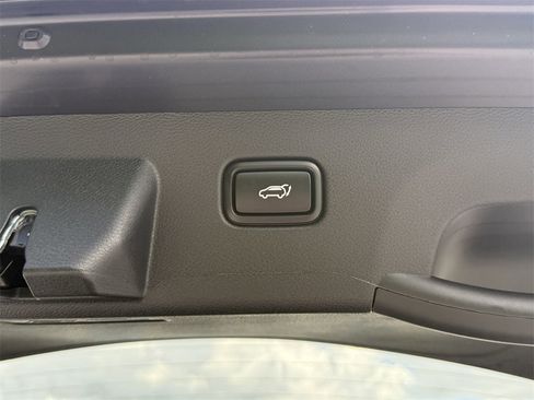 New 2026 Kia Sportage EX w/ EX Panorama Roof Package image 13