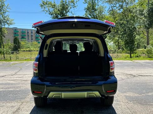 Used 2018 Nissan Armada SL w/ Moonroof Package AWD/4WD image 15