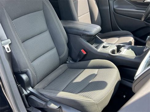 Used 2022 GMC Terrain SLE w/ Driver Convenience Package image 35