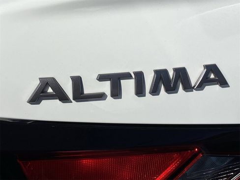 Certified 2025 Nissan Altima 2.5 S image 33