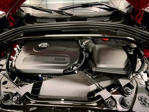 Certified 2025 MINI Cooper Countryman S w/ Comfort Package Max image 9