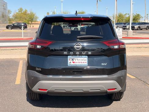 Certified 2023 Nissan Rogue SV FWD image 7