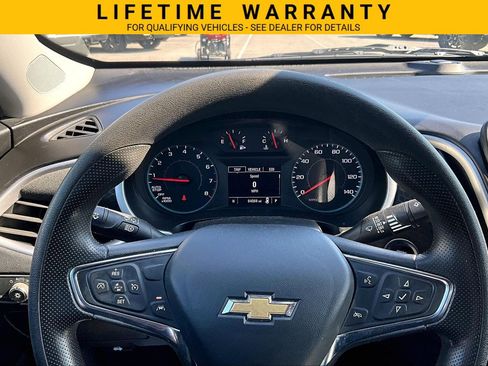 Used 2023 Chevrolet Malibu LT FWD image 25