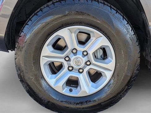 Used 2023 Toyota 4Runner SR5 image 21