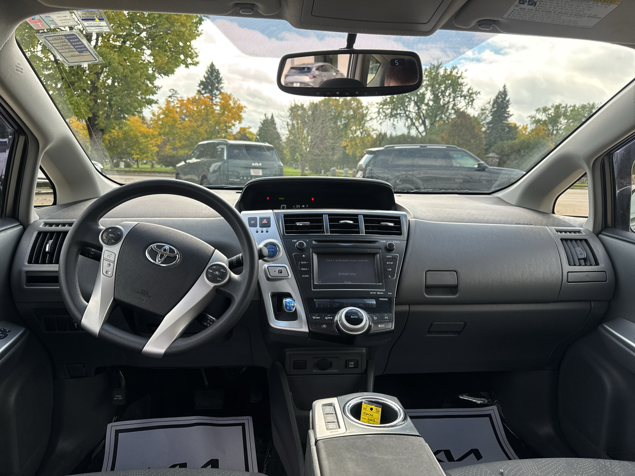 Used 2012 Toyota Prius V Three FWD image 11