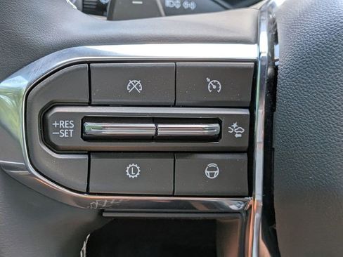 New 2026 GMC Acadia Denali w/ Super Cruise Package FWD image 27