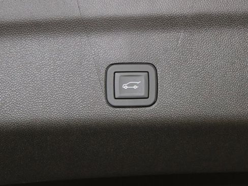 New 2026 Chevrolet Tahoe High Country image 34