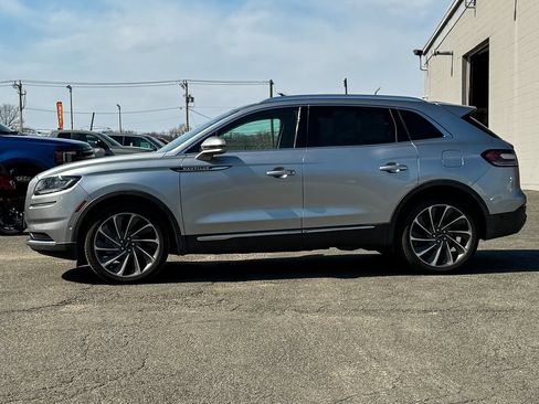 Used 2022 Lincoln Nautilus Reserve w/ Equipment Group 201A AWD/4WD image 6