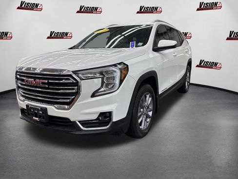 Used 2023 GMC Terrain SLT w/ LPO, Floor Liner Package AWD/4WD image 1