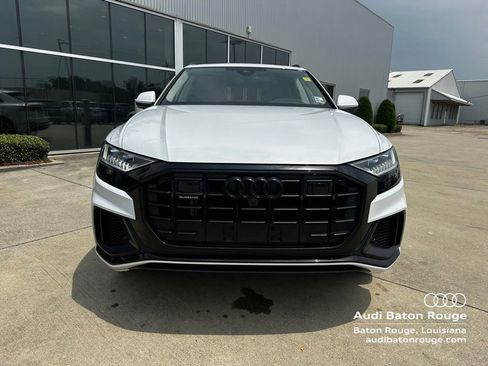 Used 2023 Audi Q8 Prestige AWD/4WD image 2