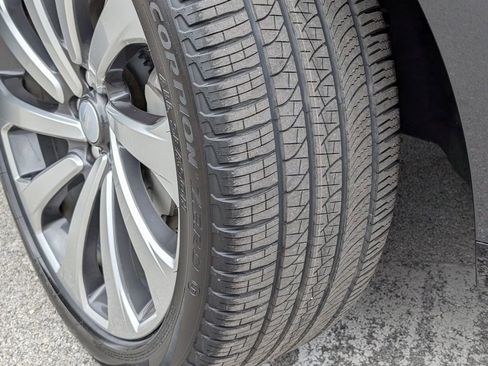 Used 2023 Land Rover Range Rover SE image 31