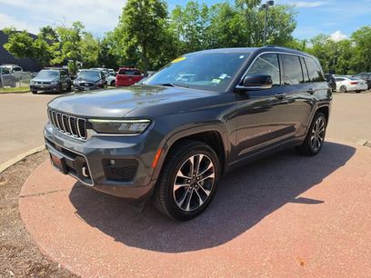 Used 2022 Jeep Grand Cherokee Overland w/ Luxury Tech Group IV