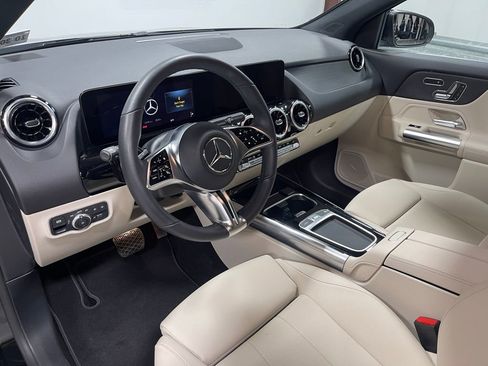 Used 2026 Mercedes-Benz GLA 250 4MATIC image 21