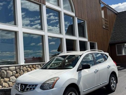 Used 2014 Nissan Rogue S w/ Convenience Package AWD/4WD image 26