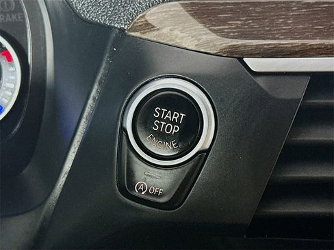 Used 2019 BMW X3 xDrive30i w/ Convenience Package image 28