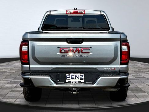 Used 2025 GMC Canyon AT4 AWD/4WD image 6