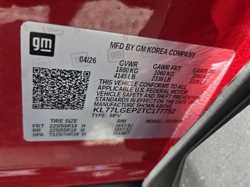 New 2026 Chevrolet Trax RS w/ Sunroof Package FWD image 25
