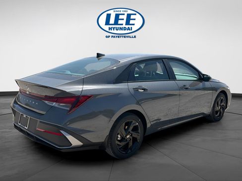 New 2026 Hyundai Elantra Sport FWD image 7