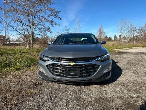 Used 2023 Chevrolet Malibu LT image 4