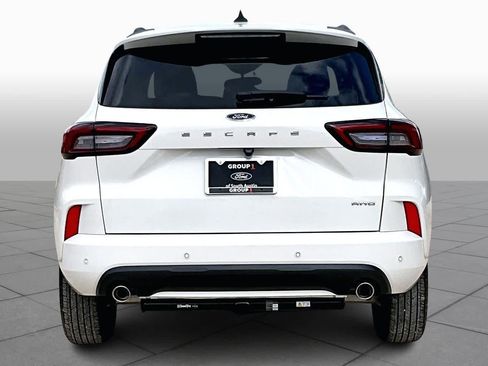 Certified 2024 Ford Escape ST-Line w/ Tech Pack #1 image 5