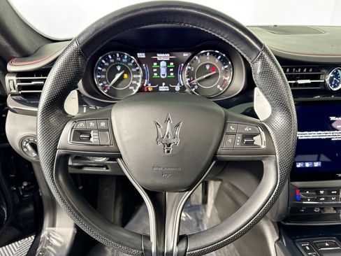 Used 2023 Maserati Quattroporte Modena Q4 image 12