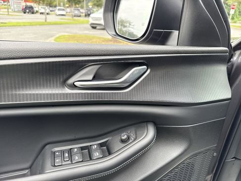 New 2025 Jeep Grand Cherokee L Laredo w/ Luxury Tech Group I image 12