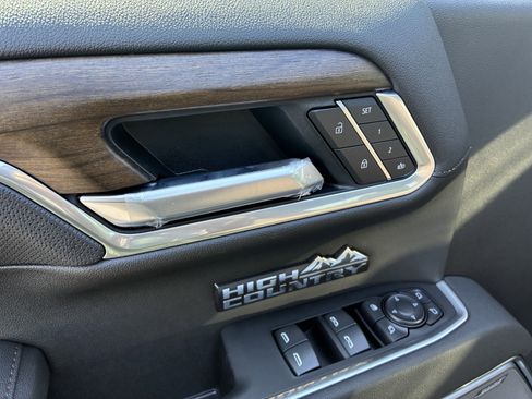 New 2026 Chevrolet Silverado 1500 High Country w/ High Country Premium Package image 26