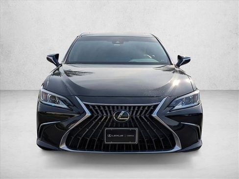 Used 2024 Lexus ES 350 w/ Accessory Package (Z1) FWD image 2