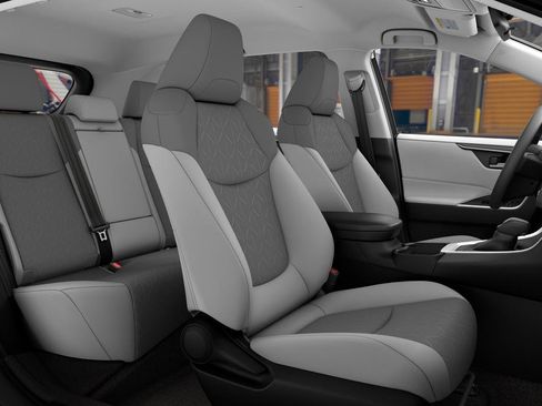 New 2025 Toyota RAV4 XLE image 21