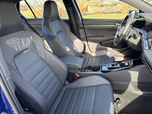 Used 2024 Volkswagen Golf R 2.0T image 14