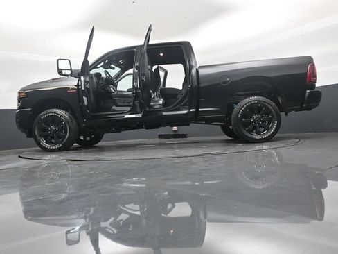 New 2026 RAM 2500 Big Horn AWD/4WD image 51