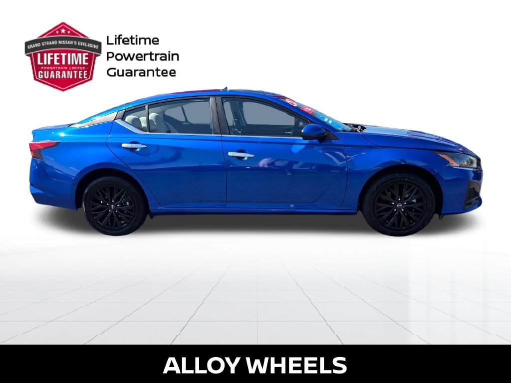Certified 2025 Nissan Altima 2.5 SV w/ SV Special Edition Package AWD/4WD image 8