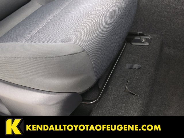 Used 2025 Toyota Prius LE FWD image 27